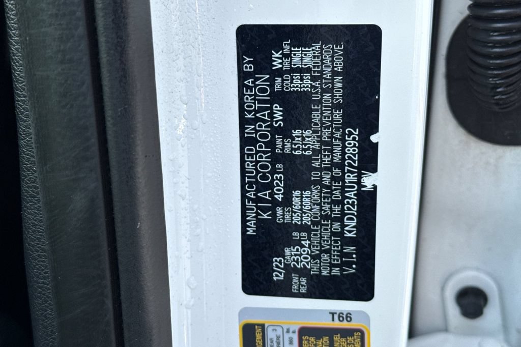 Used 2024 Kia Soul LX w/ Option Group 015 FWD image 37