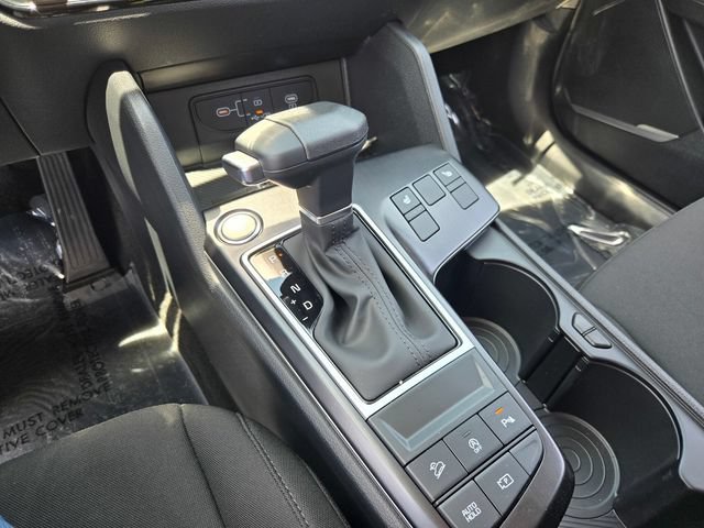 New 2026 Kia Sportage LX w/ LX Convenience Package FWD image 18