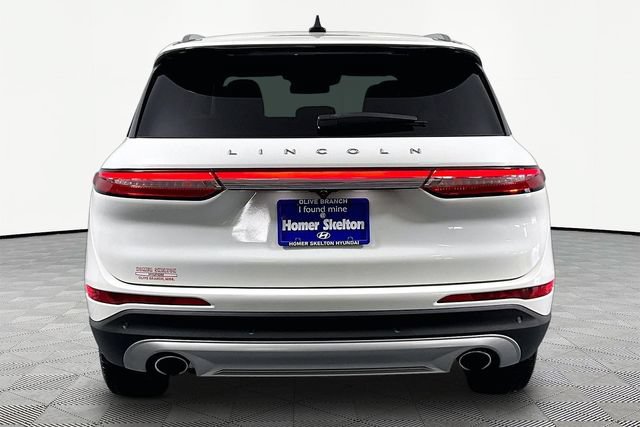 Used 2023 Lincoln Corsair Reserve FWD image 4