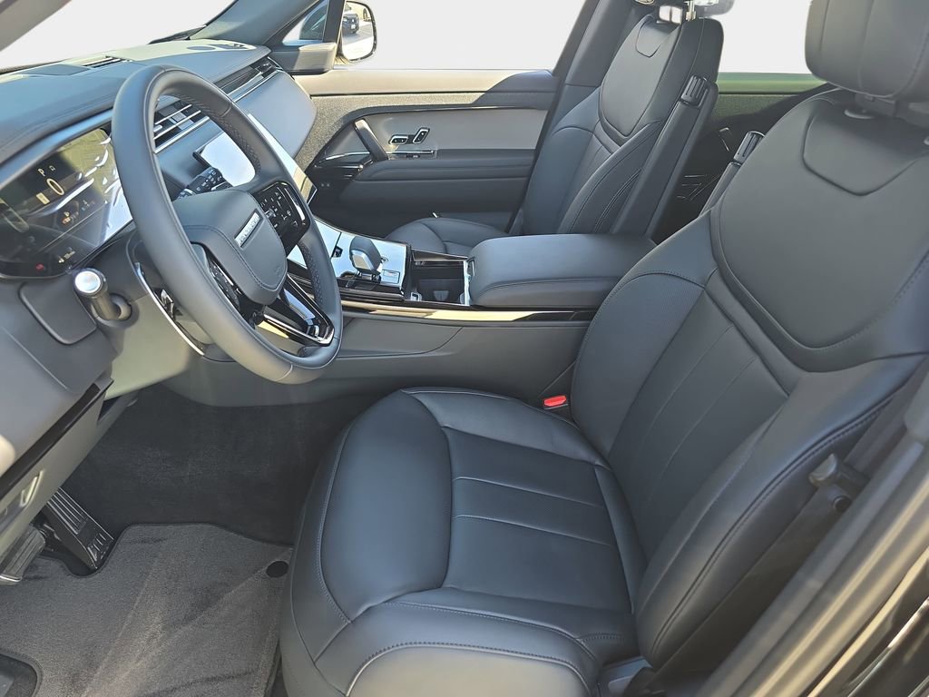 New 2026 Land Rover Range Rover Sport Dynamic SE AWD/4WD image 16