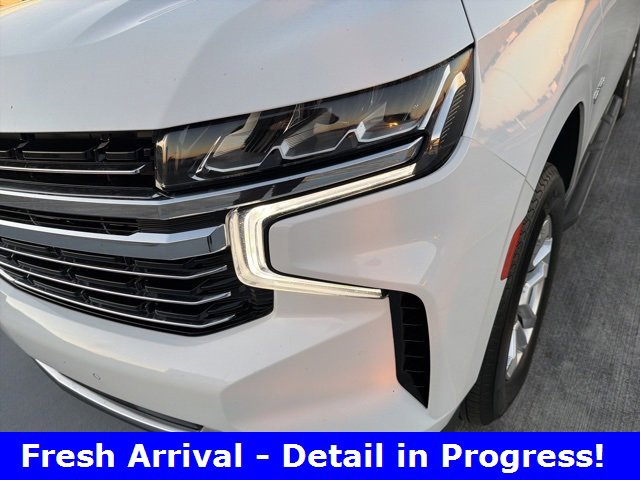 Used 2022 Chevrolet Tahoe LT w/ Luxury Package image 3