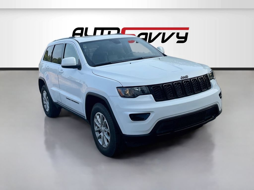 Used 2021 Jeep Grand Cherokee Laredo X AWD/4WD image 1