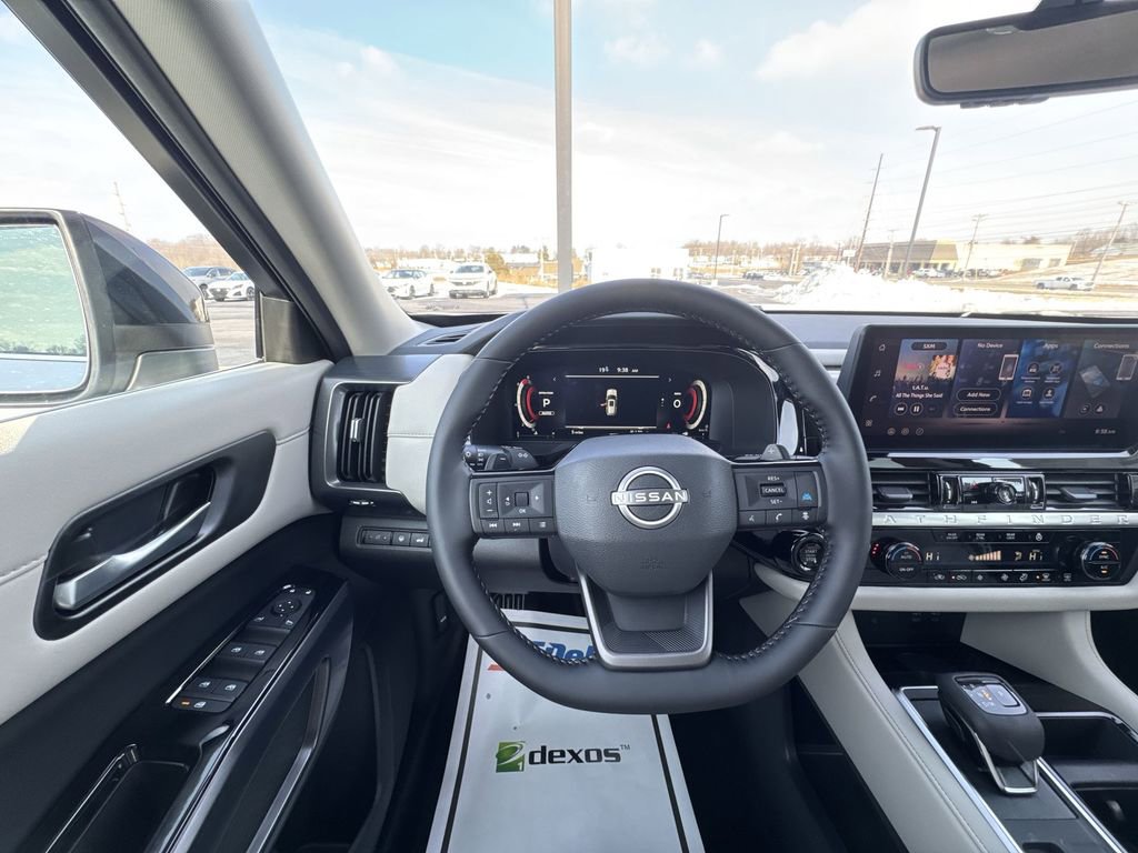 New 2026 Nissan Pathfinder SL image 6