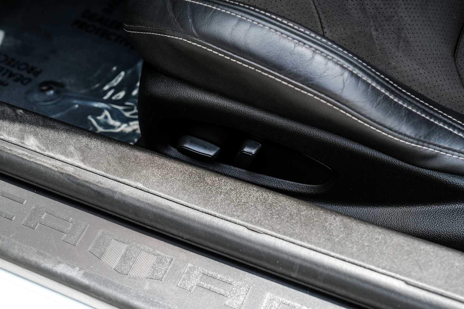 Used 2021 Chevrolet Camaro SS RWD image 27