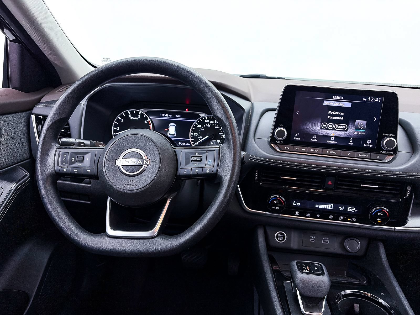 Used 2022 Nissan Rogue SV FWD image 3