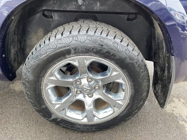 Used 2015 RAM 1500 Laramie w/ Convenience Group image 40