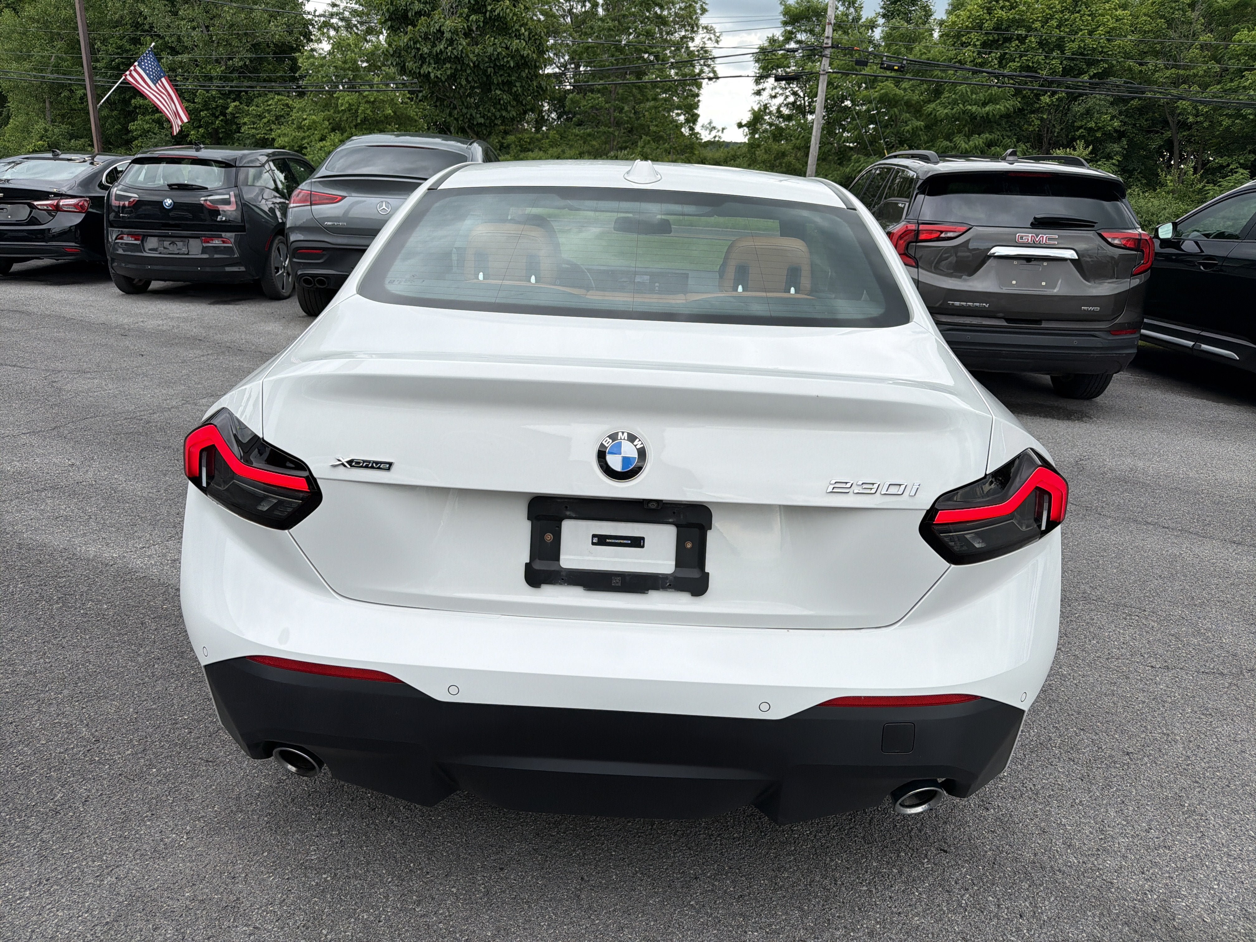 Used 2023 BMW 230i xDrive Coupe w/ Convenience Package AWD/4WD image 6