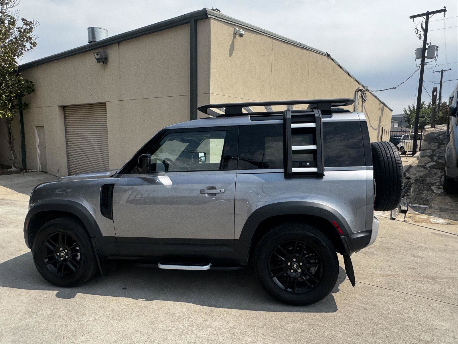Certified 2023 Land Rover Defender 90 S AWD/4WD image 4