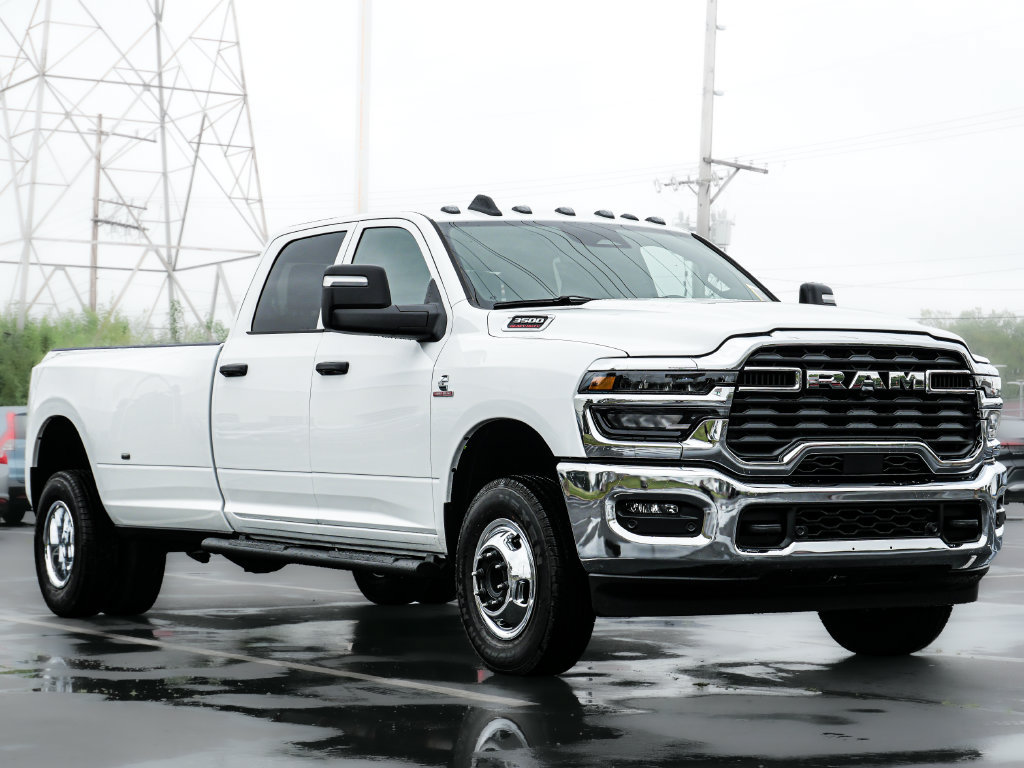 New 2027 RAM 3500 Tradesman AWD/4WD image 1