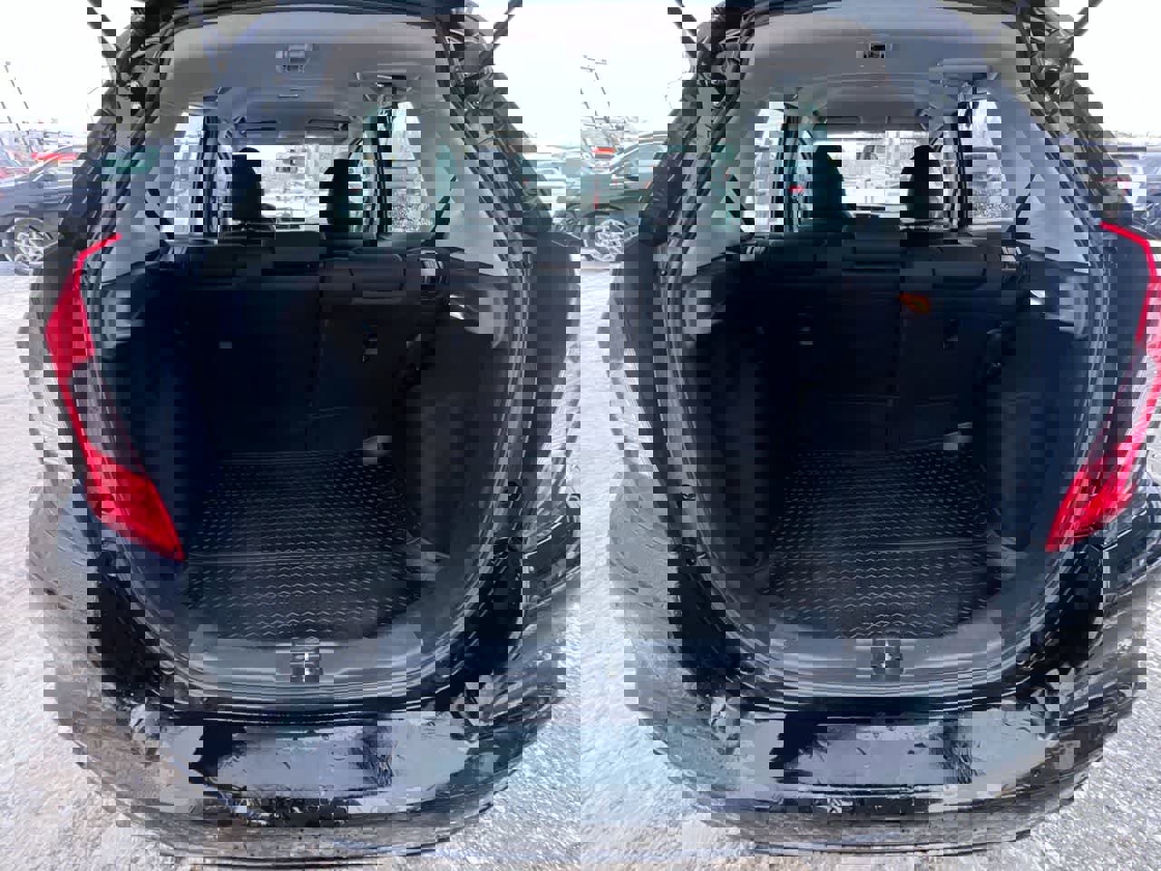 Used 2020 Honda Fit LX image 25