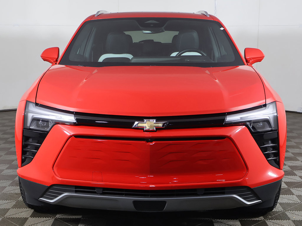 Used 2024 Chevrolet Blazer EV LT AWD/4WD image 14