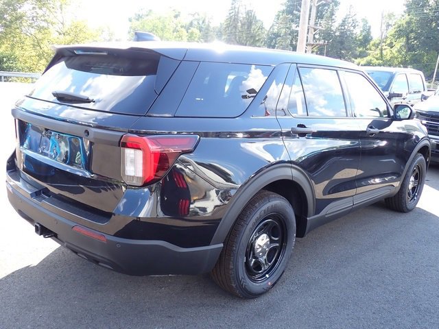 New 2025 Ford Explorer 4WD Police Interceptor image 7