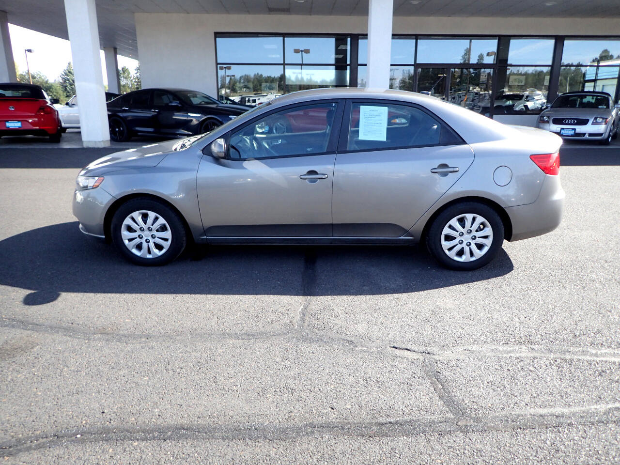 Used 2013 Kia Forte EX image 2