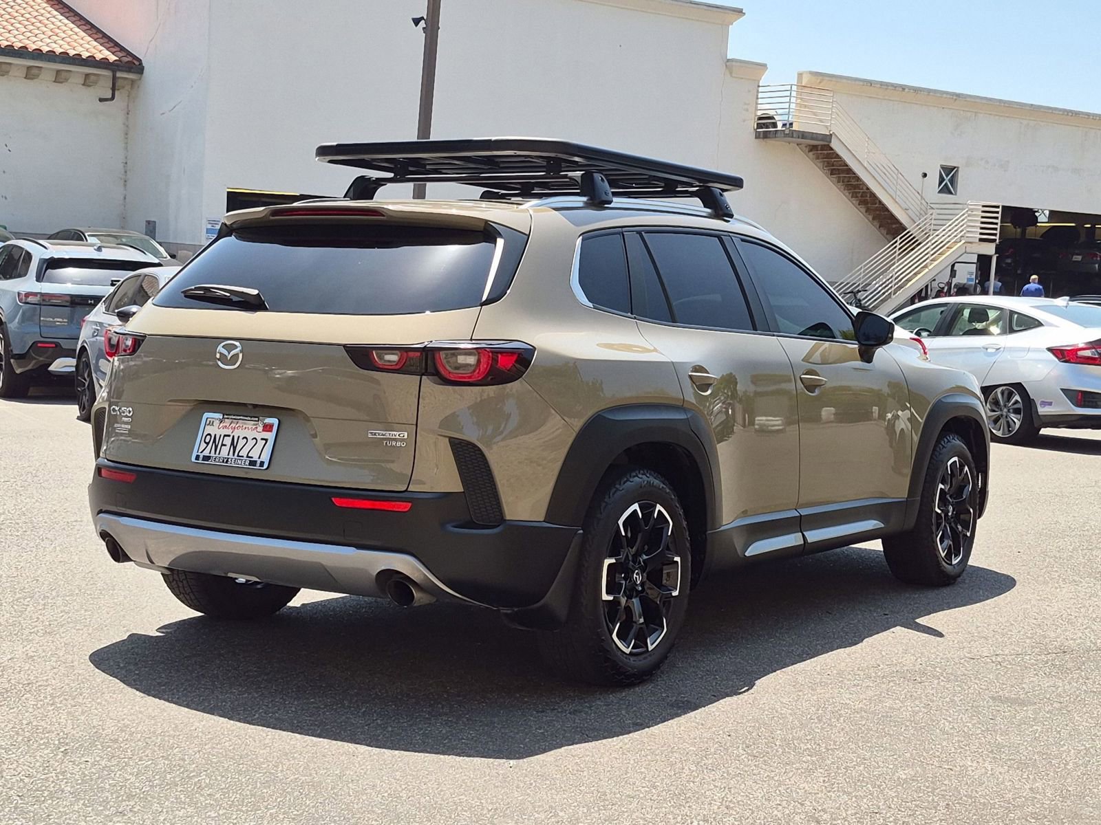 Used 2024 MAZDA CX-50 Meridian Edition w/ Apex Package AWD/4WD image 5