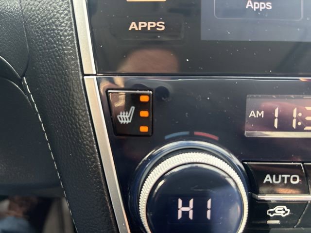 Used 2019 Subaru Outback 2.5i Limited image 3