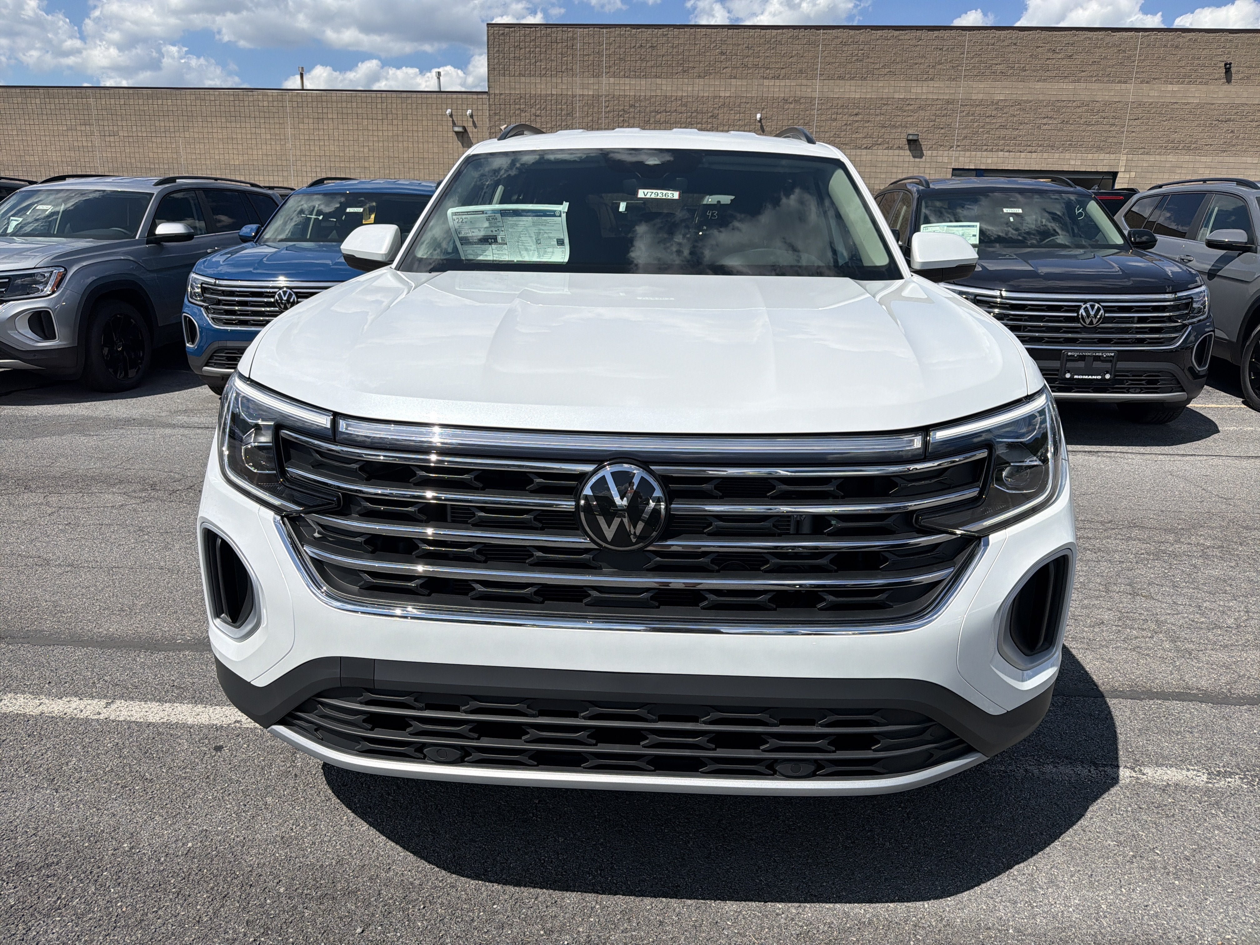 New 2026 Volkswagen Atlas SE AWD/4WD image 3