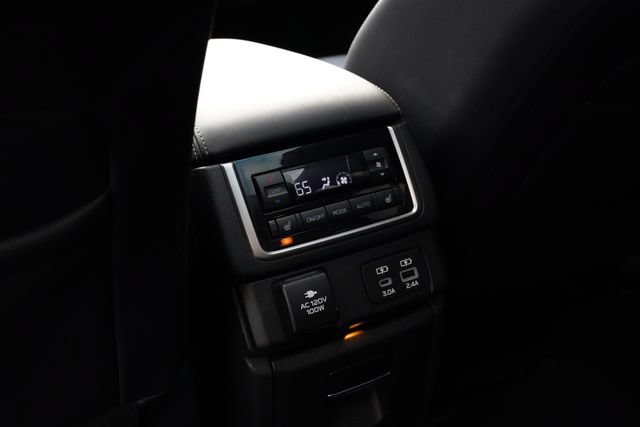 Used 2023 Subaru Ascent Touring AWD/4WD image 24