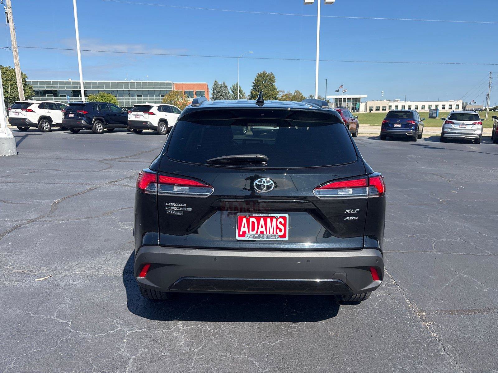 Certified 2023 Toyota Corolla Cross XLE w/ Convenience Package AWD/4WD image 9