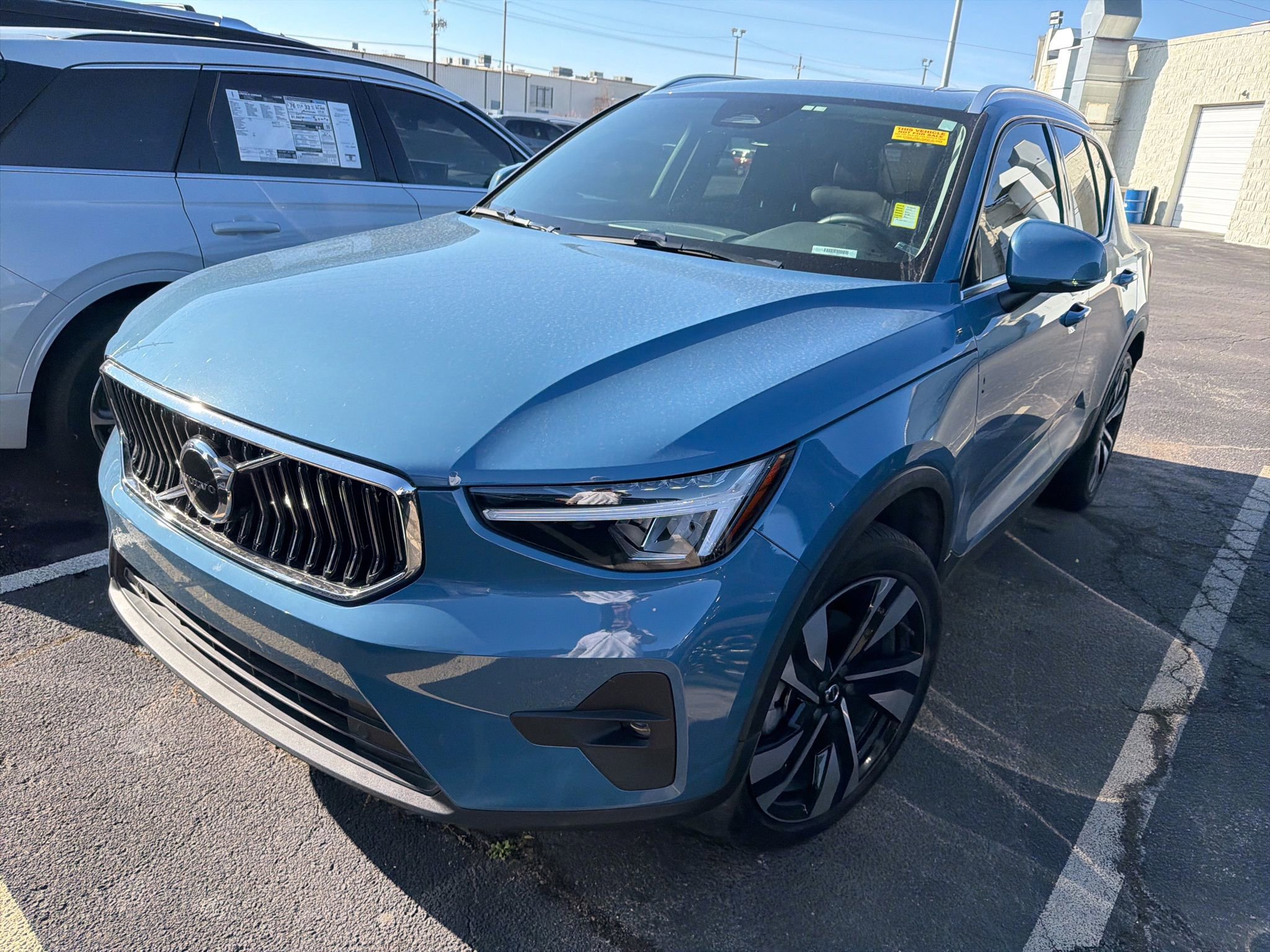Used 2023 Volvo XC40 B5 Plus w/ Protection Package Premier