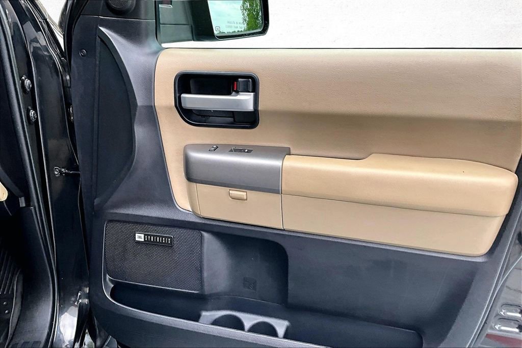 Used 2017 Toyota Sequoia Limited AWD/4WD image 26