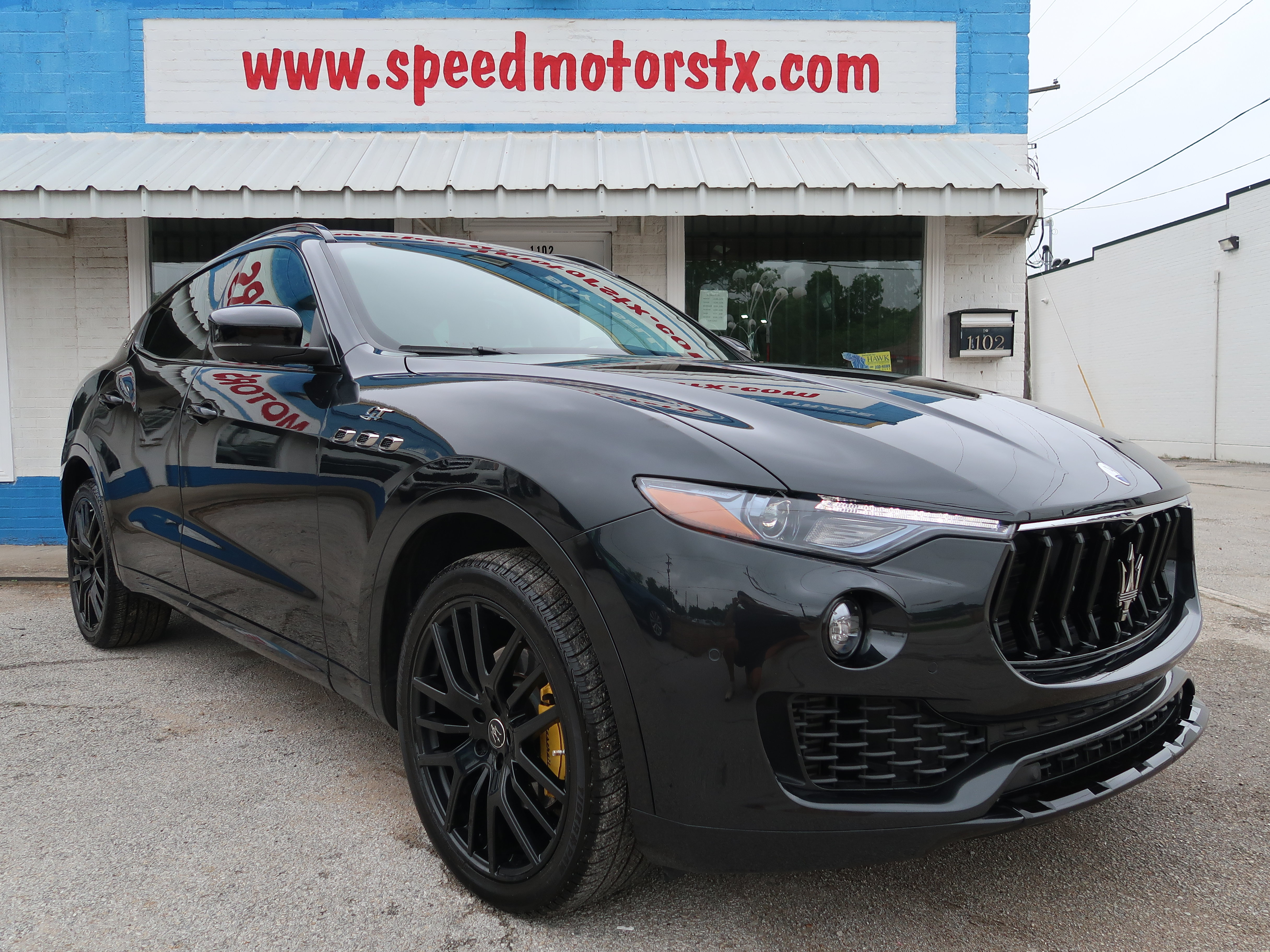 Used 2022 Maserati Levante GT AWD/4WD image 6