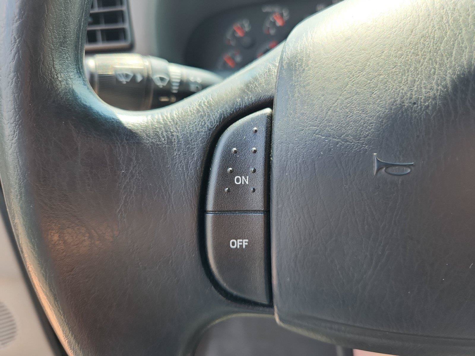Used 2000 Ford F350 XLT AWD/4WD image 30