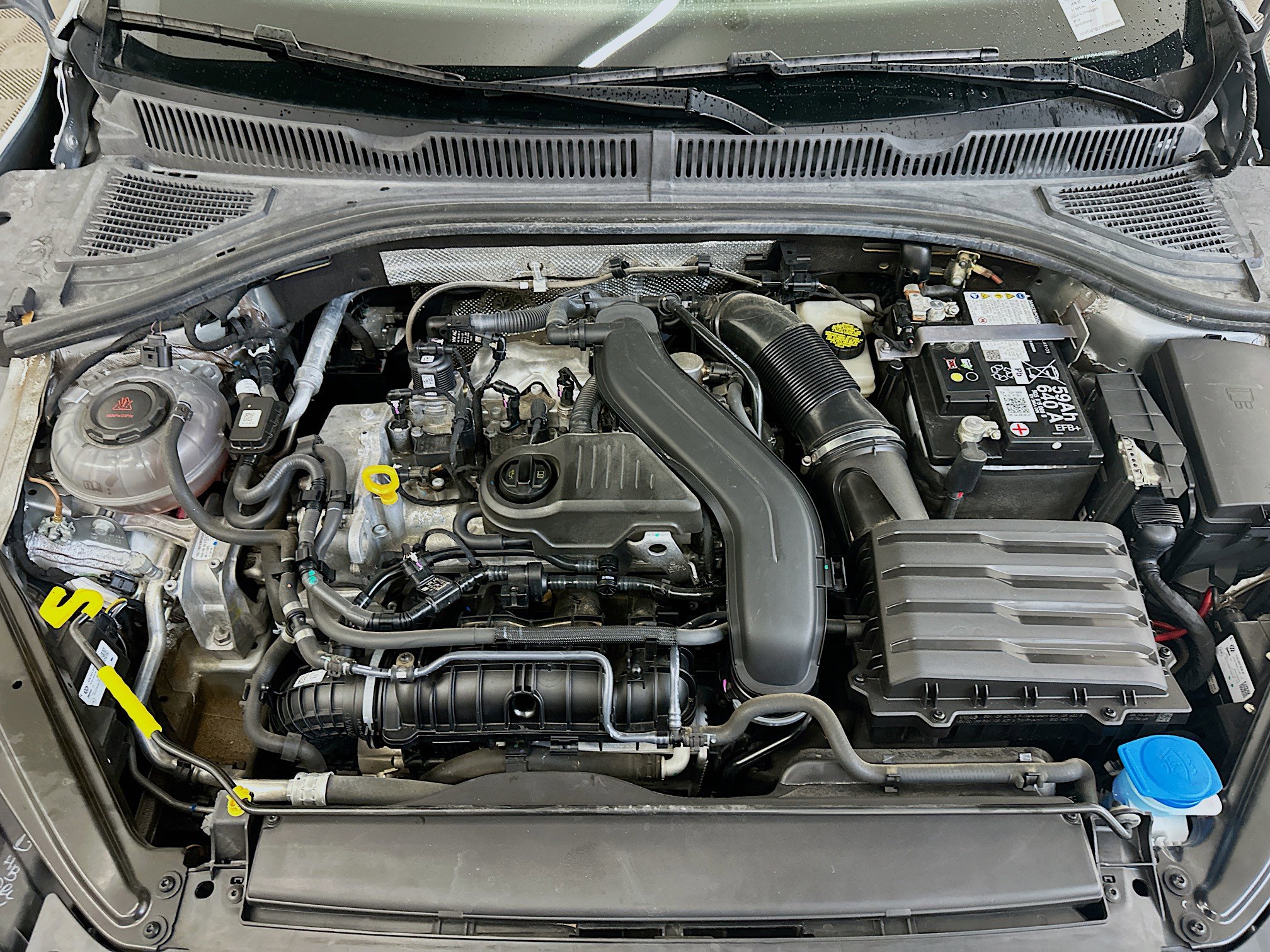 Used 2024 Volkswagen Jetta S image 32