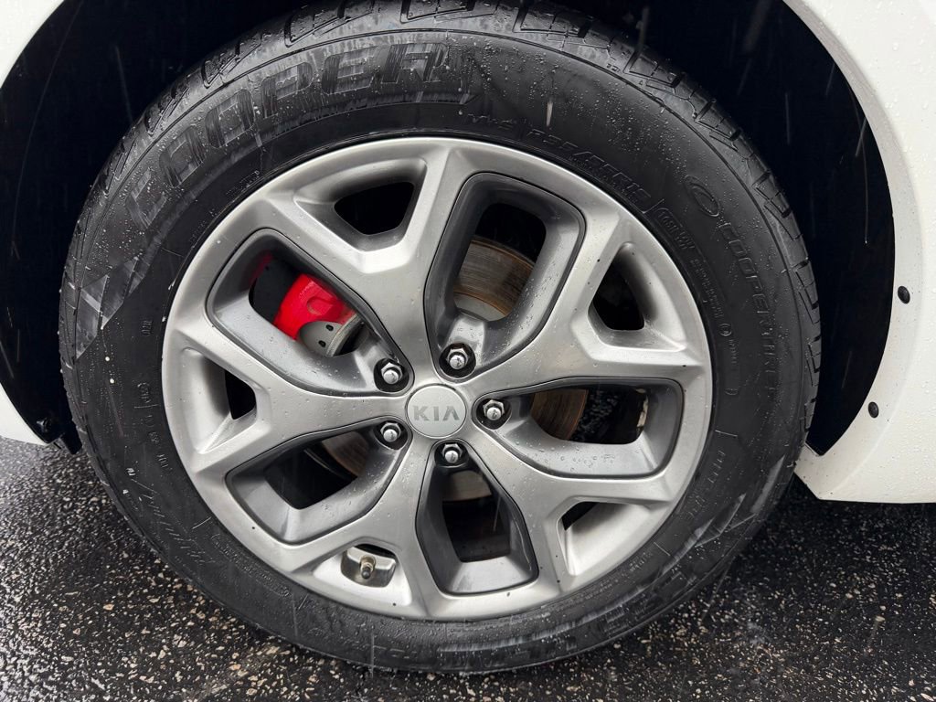 Used 2016 Kia Sorento SX image 9