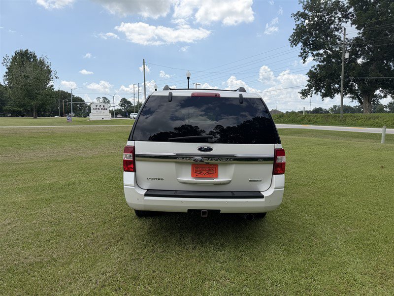 Used 2015 Ford Expedition EL Limited w/ Equipment Group 301A RWD image 4