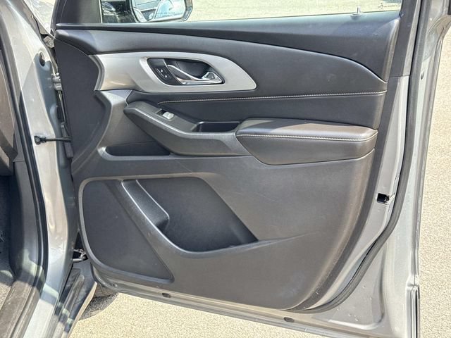 Used 2019 Chevrolet Traverse LT FWD image 8