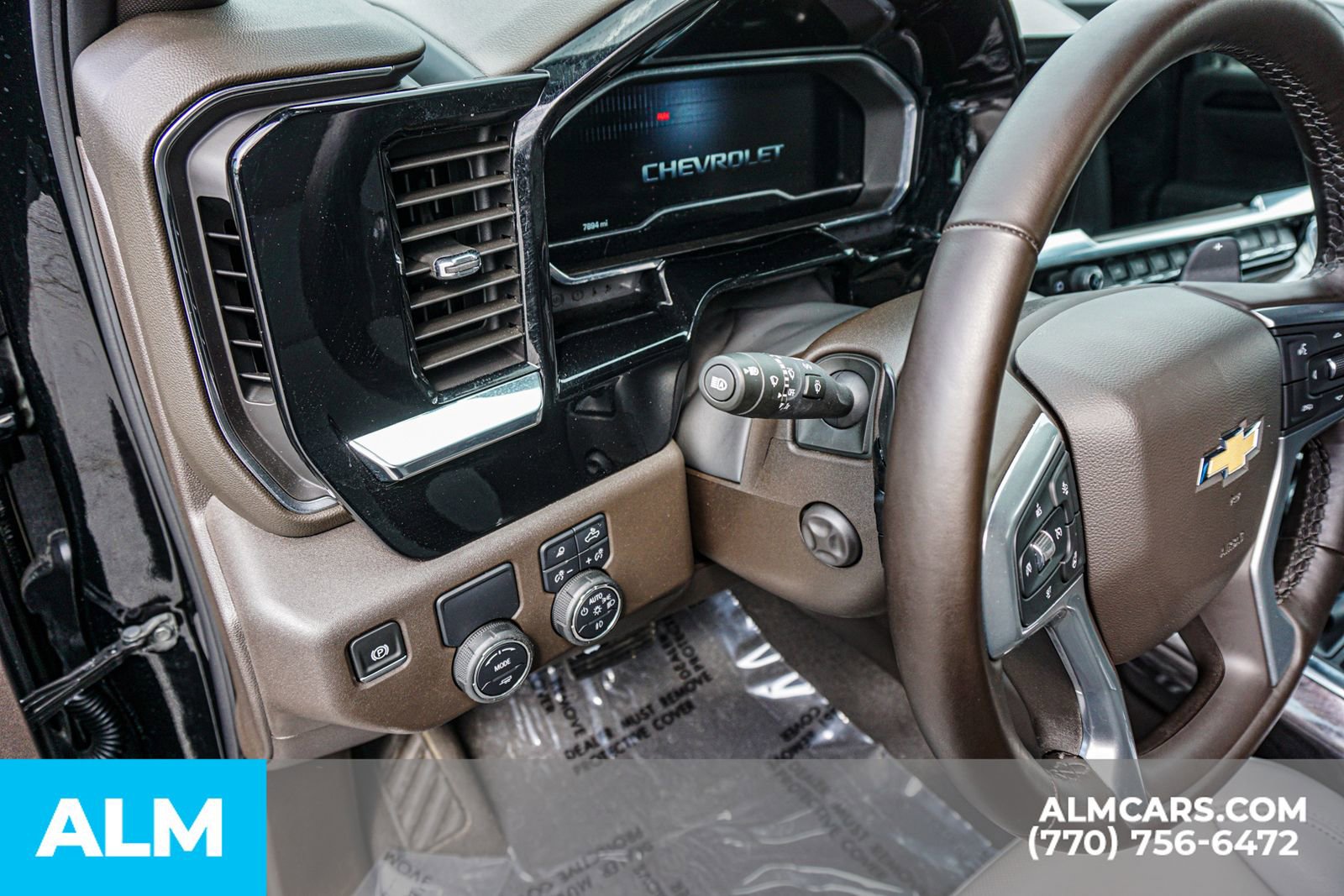 Used 2025 Chevrolet Silverado 1500 LTZ w/ LTZ Convenience Package II RWD image 37