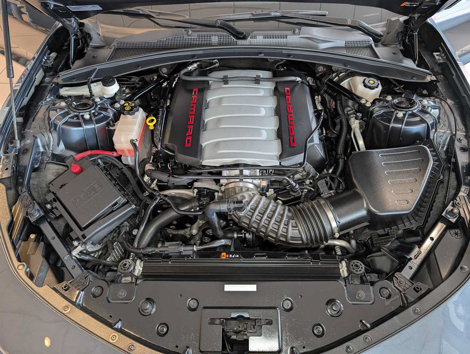 Used 2023 Chevrolet Camaro SS RWD image 12