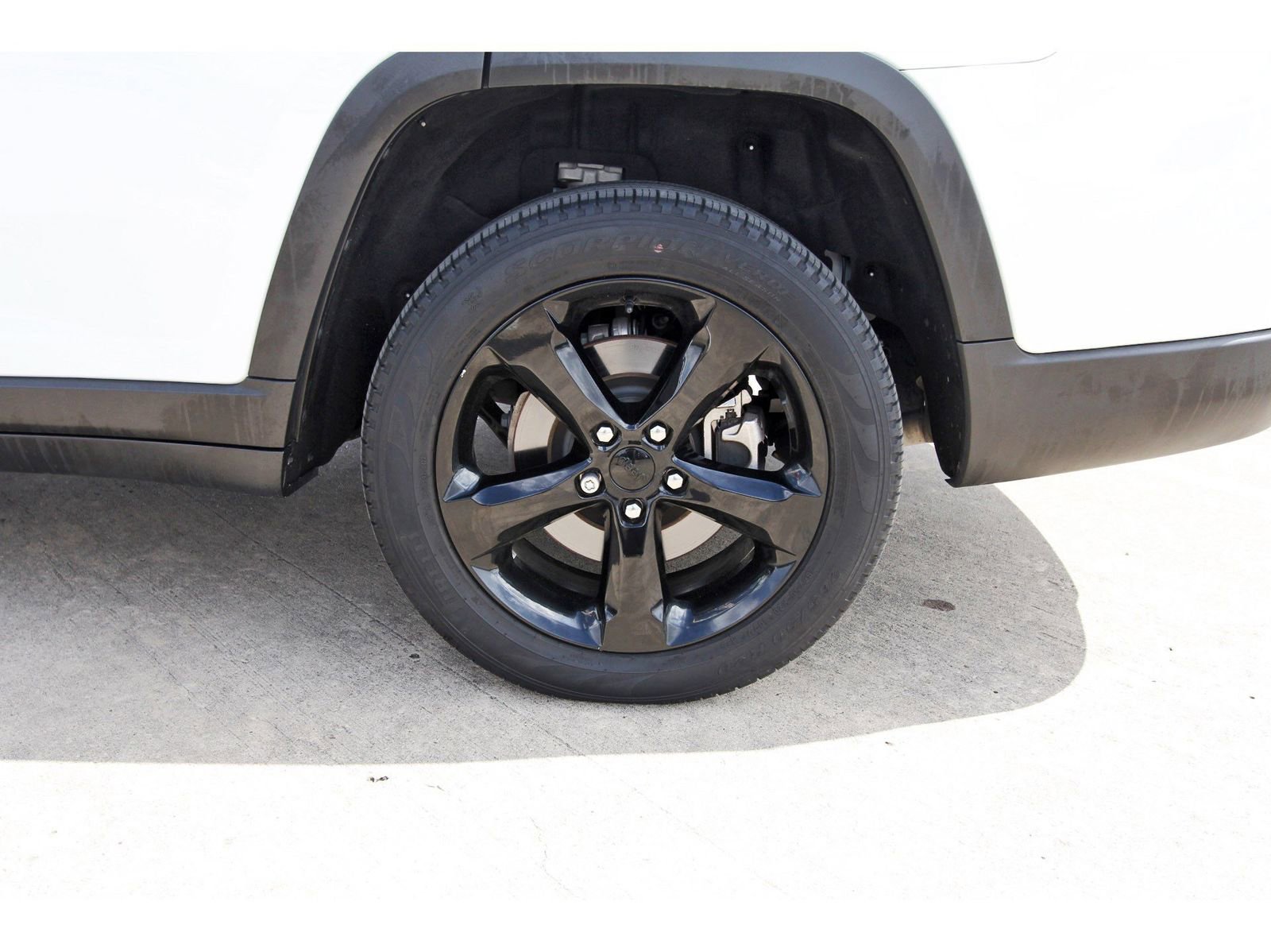 Used 2022 Jeep Grand Cherokee L Limited w/ Luxury Tech Group II image 32