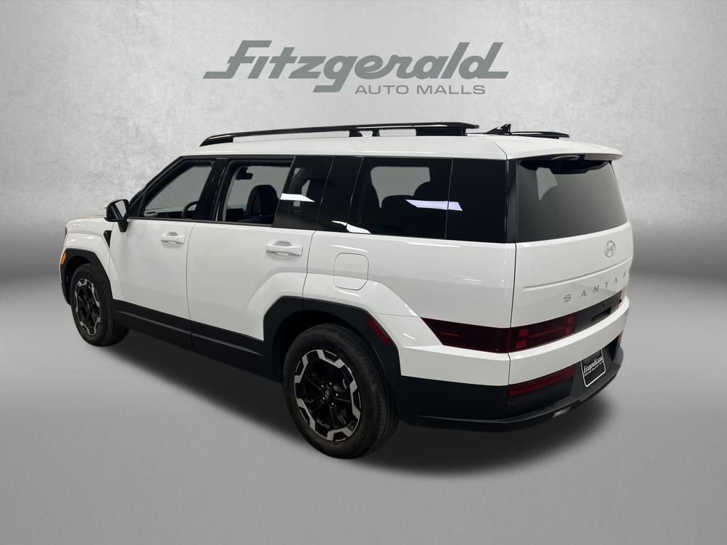 Used 2025 Hyundai Santa Fe SEL image 3