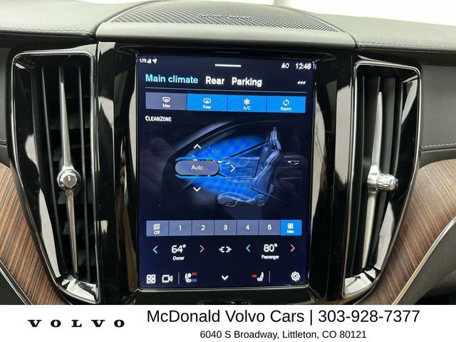 Certified 2023 Volvo XC60 B5 Ultimate w/ Climate Package AWD/4WD image 19