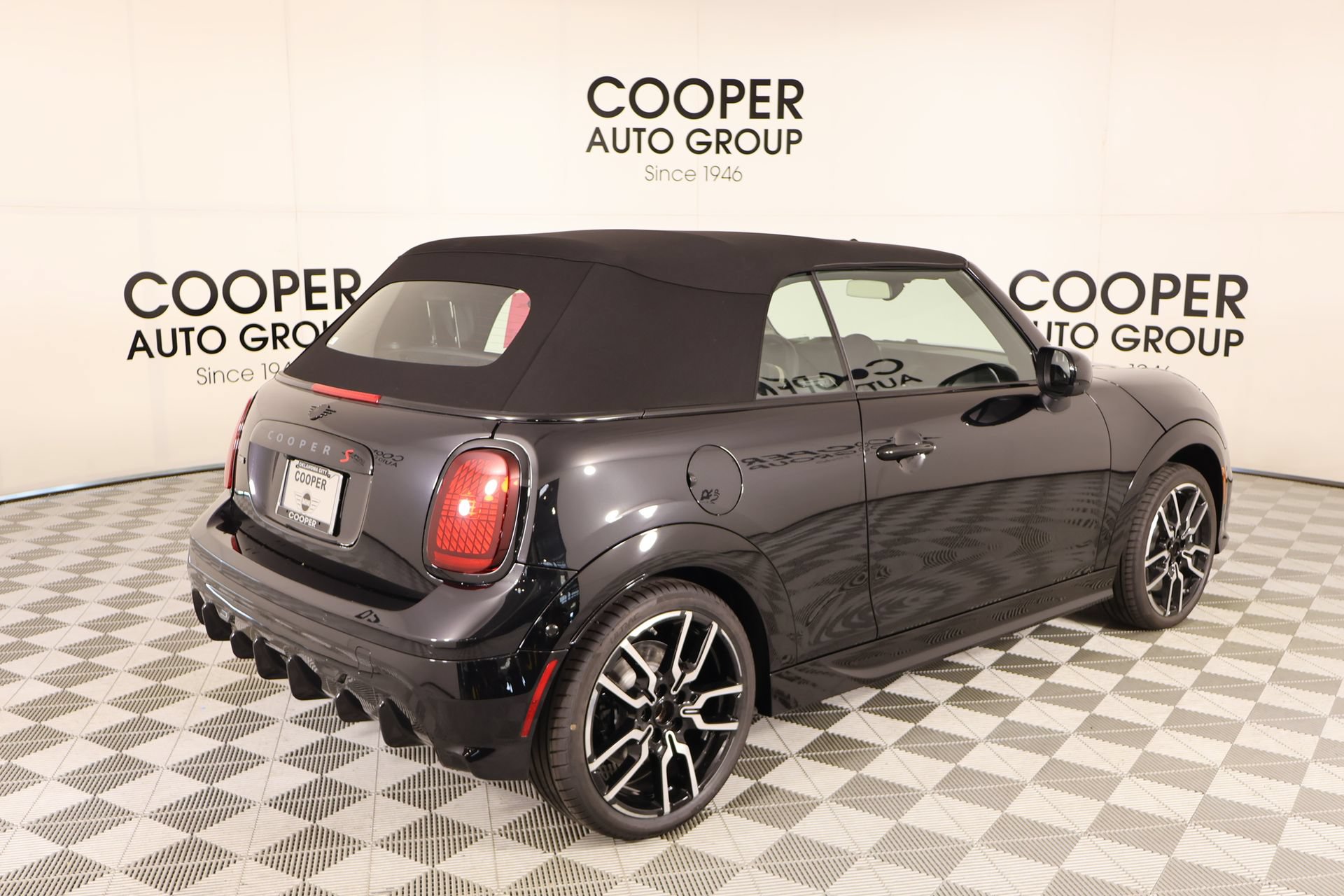 New 2026 MINI Cooper S FWD image 18