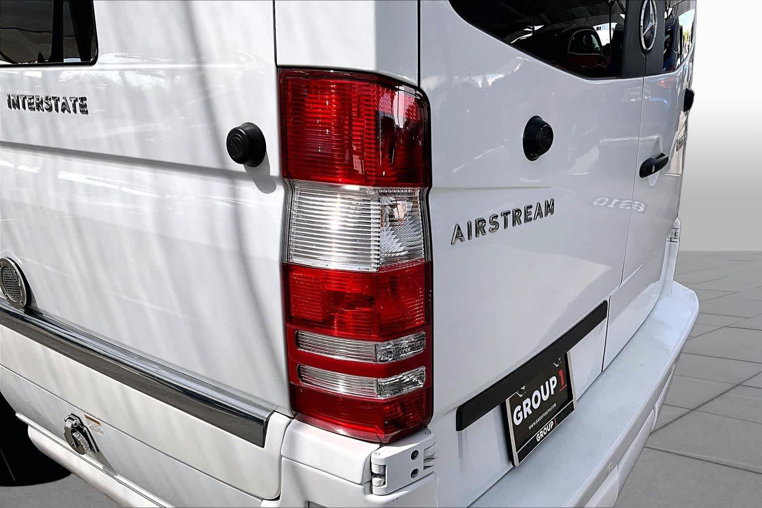 Used 2017 Mercedes-Benz Sprinter 3500 image 27