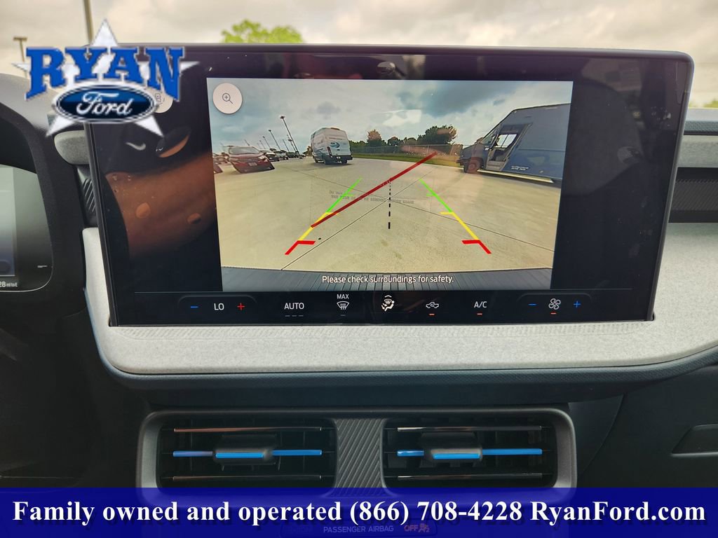 New 2026 Ford Maverick XLT AWD/4WD image 13