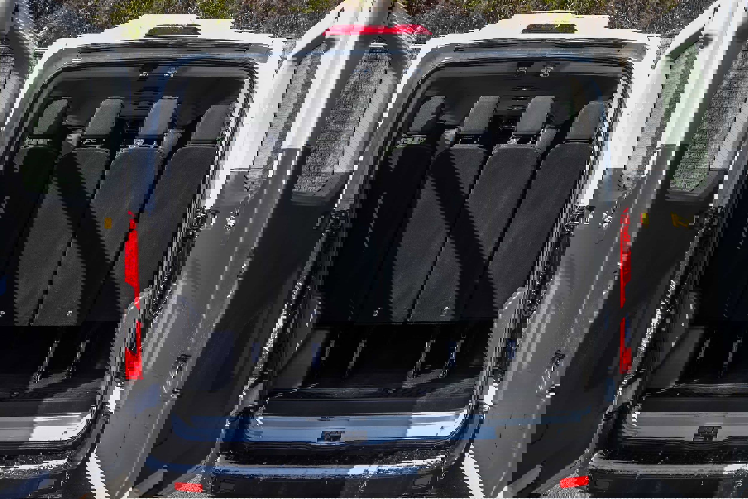 Used 2021 Ford Transit 350 XLT image 21