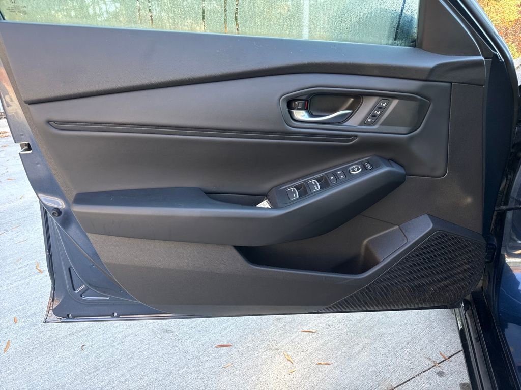 Used 2023 Honda Accord EX-L image 14