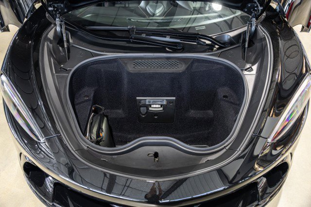 Used 2025 McLaren GTS RWD image 29