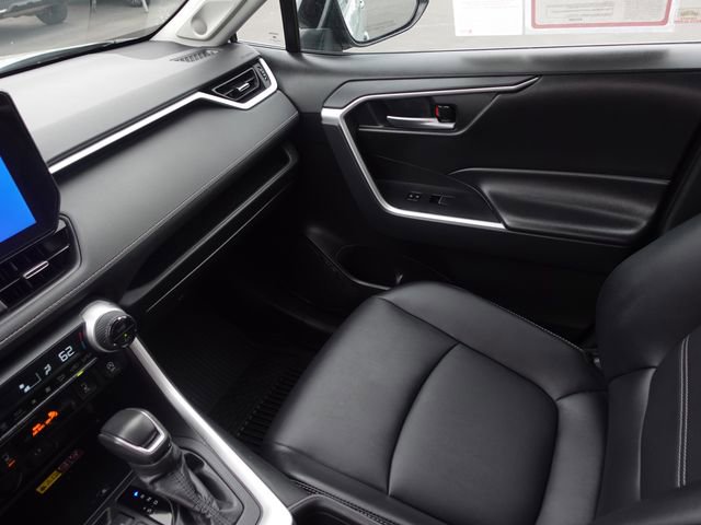 Certified 2023 Toyota RAV4 XLE Premium AWD/4WD image 26