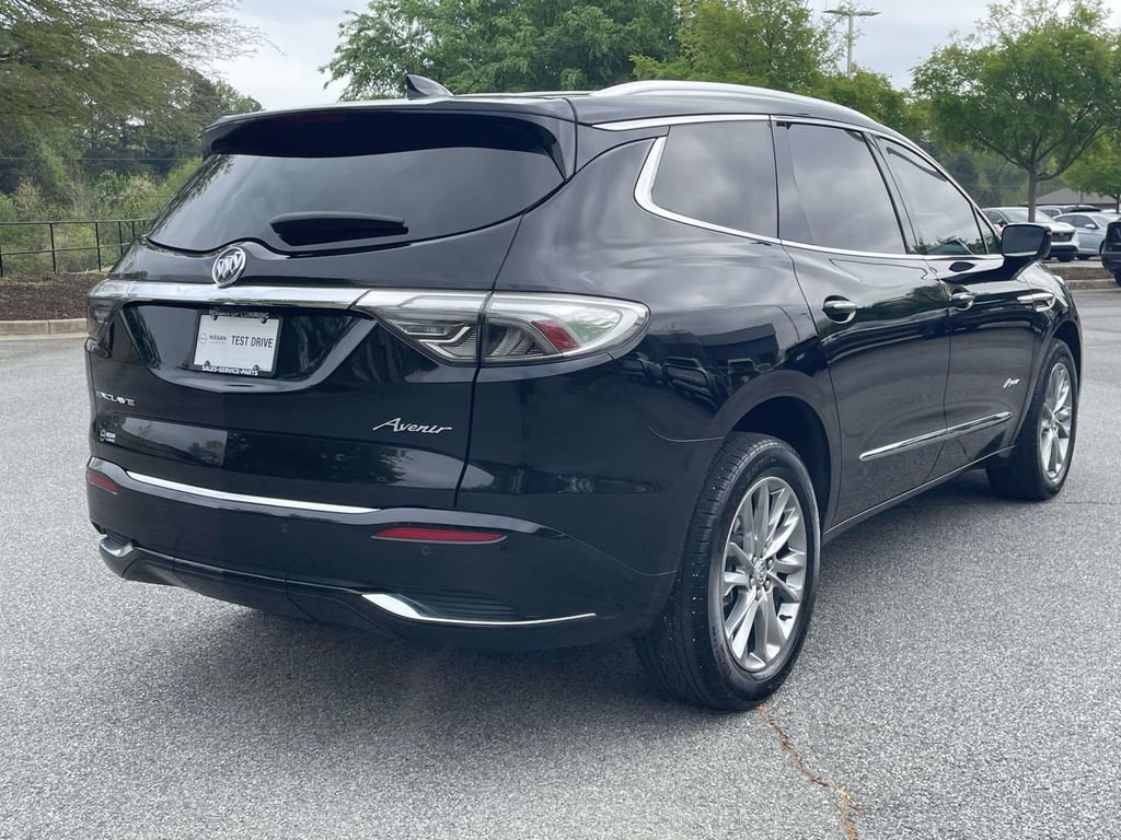 Used 2023 Buick Enclave Avenir w/ Avenir Technology Package image 5