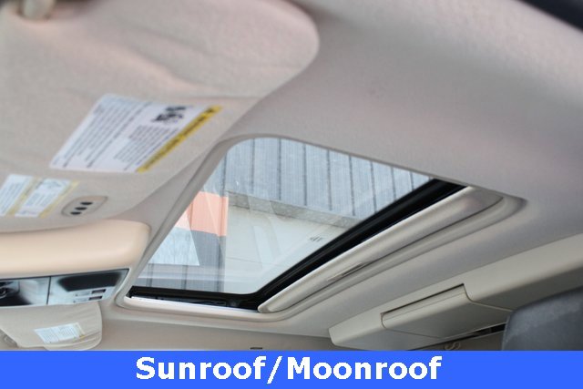 Used 2010 Mercury Mountaineer Premier image 4