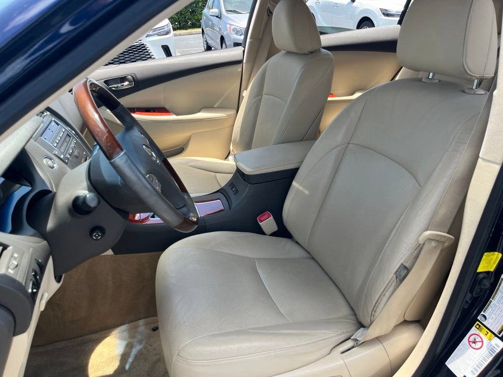 Used 2011 Lexus ES 350 FWD image 9