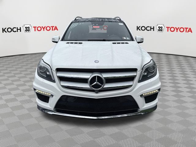 Used 2015 Mercedes-Benz GL 550 4MATIC image 2