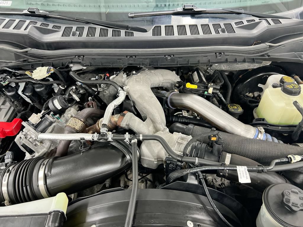 Used 2024 Ford F250 Lariat AWD/4WD image 25