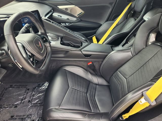 Used 2023 Chevrolet Corvette Stingray Premium Cpe w/ Z51 Performance Package RWD image 4