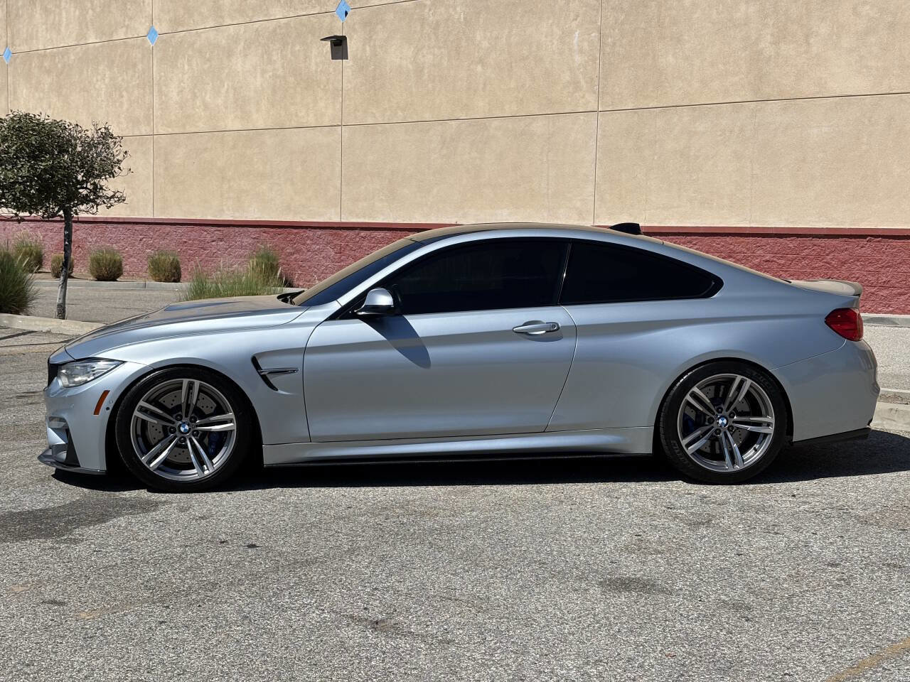 Used 2016 BMW M4 Coupe image 4