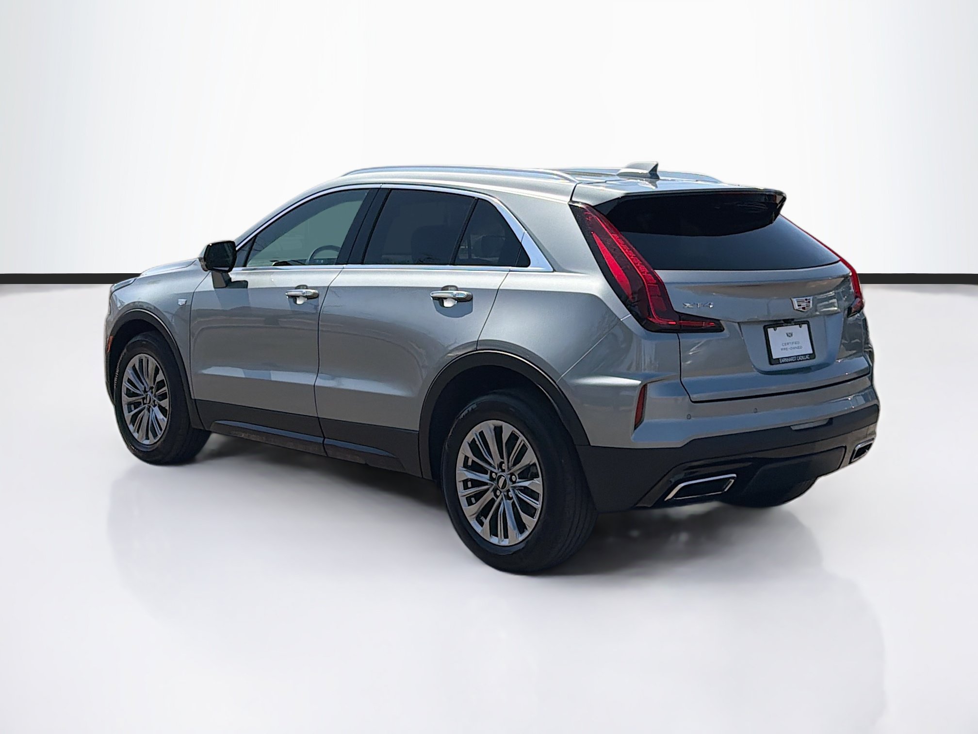 Certified 2025 Cadillac XT4 Premium Luxury FWD image 7